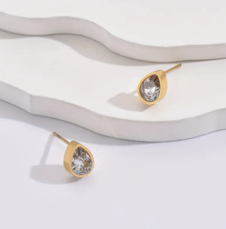 Smoke Teardrop Studs