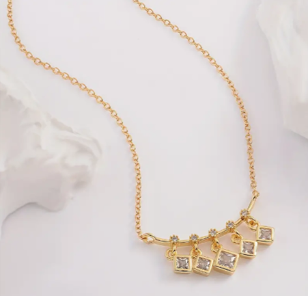 Sasha Necklace