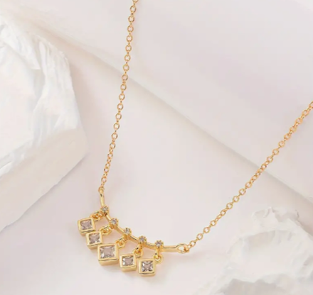 Sasha Necklace