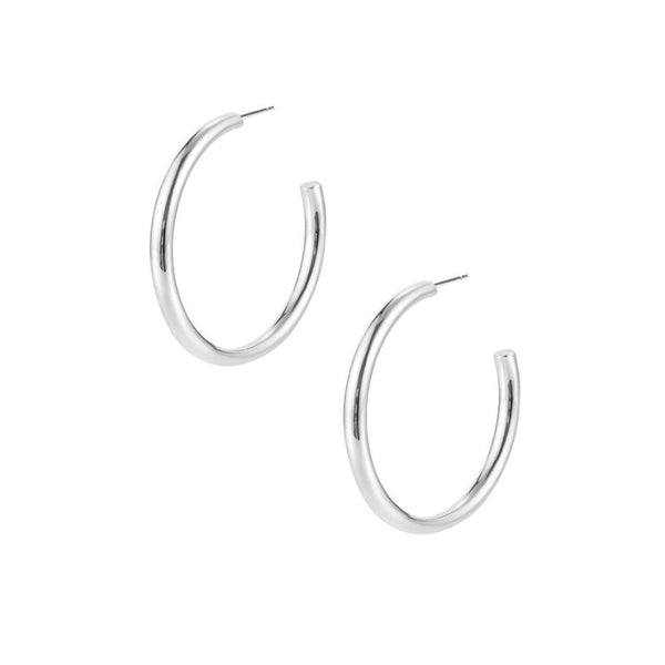 Just Dance, Large Hoop Earring